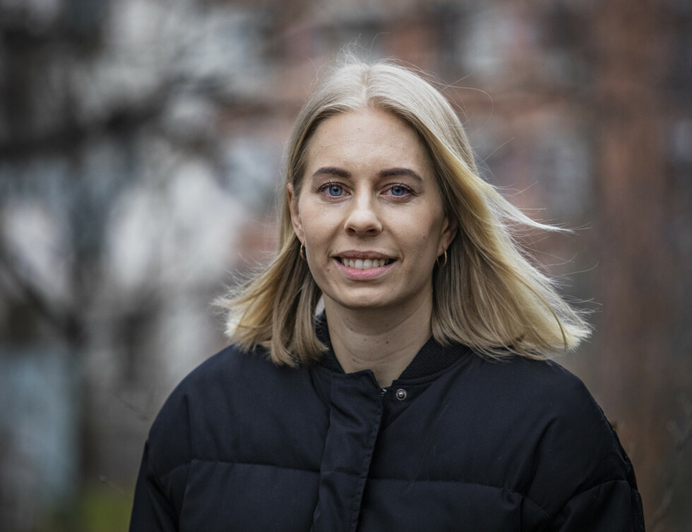 PLAGET: De ti siste åra har Synnes levd med endometriose. Fra 2017 har hun i tillegg slitt med kritisk lite søvn. - Nå forstår jeg hvorfor det å holde folk våkne er en effektiv form for tortur, sier hun. PLAGET: De ti siste åra har Synnes levd med endometriose. Fra 2017 har hun i tillegg slitt med kritisk lite søvn. - Nå forstår jeg hvorfor det å holde folk våkne er en effektiv form for tortur, sier hun.