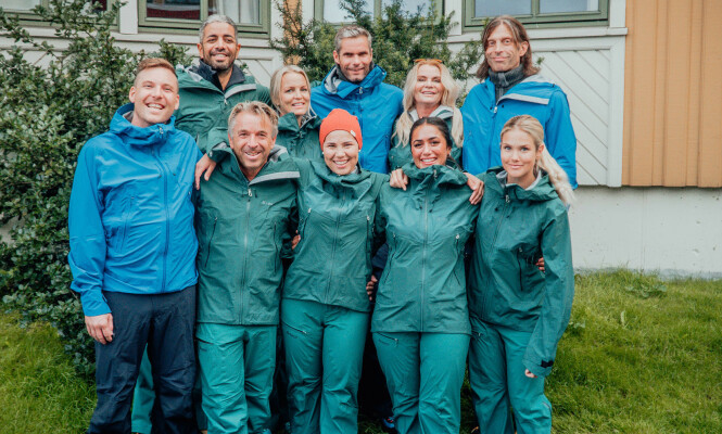 DELTAKERNE: Bak fra venstre: Yousef Hadaoui, Guro Fostervold Tvedten, Thomas Alsgaard, Mia Gundersen og Ola-Conny Wallgren. Foran fra venstre: Niklas Baarli, Mini Jakobsen, Iman Meskini, Vita Mashadi og Silje Norendal. Foto: Simen L. Ringen / TVNorge DELTAKERNE: Bak fra venstre: Yousef Hadaoui, Guro Fostervold Tvedten, Thomas Alsgaard, Mia Gundersen og Ola-Conny Wallgren. Foran fra venstre: Niklas Baarli, Mini Jakobsen, Iman Meskini, Vita Mashadi og Silje Norendal. Foto: Simen L. Ringen / TVNorge