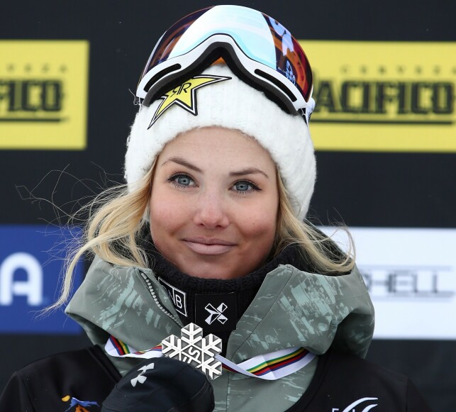 TOK SØLV: Silje Norendal stakk av med sølmedalje i slopestyle under årets VM i Utah, USA. Foto: NTB Scanpix TOK SØLV: Silje Norendal stakk av med sølmedalje i slopestyle under årets VM i Utah, USA. Foto: NTB Scanpix