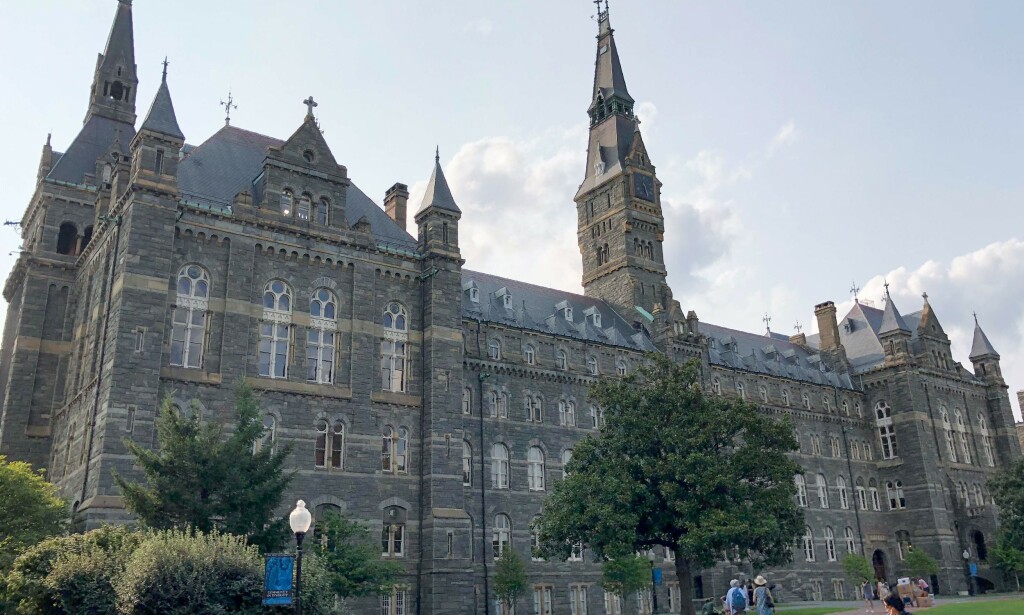 SKANDALE: Skolene det dreier seg om er henholdsvis Yale, Stanford, The University of Southern California og Georgetown - som er avbildet her. Foto: NTB Scanpix SKANDALE: Skolene det dreier seg om er henholdsvis Yale, Stanford, The University of Southern California og Georgetown - som er avbildet her. Foto: NTB Scanpix