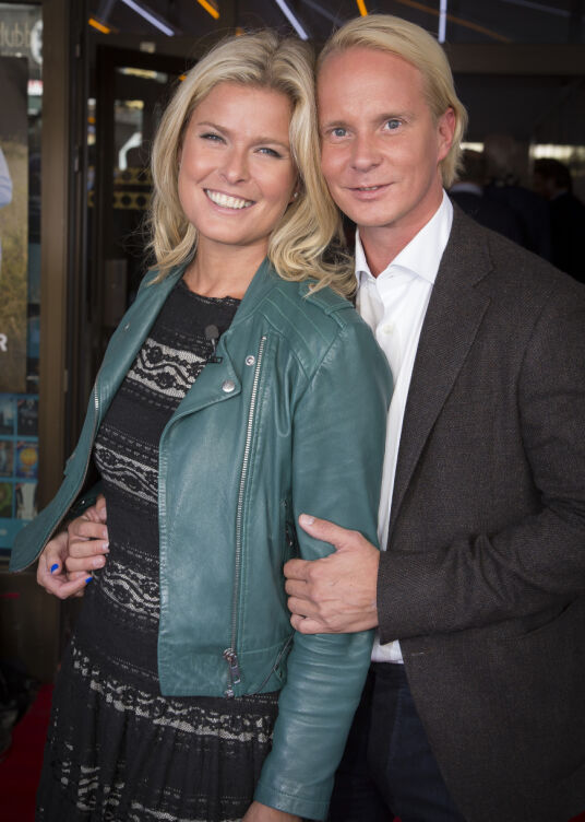 STØDIG PAR: Vendela Kirsebom og Petter Pilgaard har snart vært kjærester i to år. Foto: Tore Skaar/ Se og Hør STØDIG PAR: Vendela Kirsebom og Petter Pilgaard har snart vært kjærester i to år. Foto: Tore Skaar/ Se og Hør