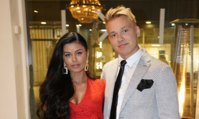 HAR STENGT PROFILEN: Sofie Karlstad har stengt profilen blant annet for å holde haters unna. Her er hun med Erik Sæter. Foto. TV 2 HAR STENGT PROFILEN: Sofie Karlstad har stengt profilen blant annet for å holde haters unna. Her er hun med Erik Sæter. Foto. TV 2