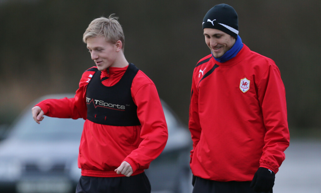 LAGKAMERATER: Mats Møller Dæhli og Magnus Wolff Eikrem sammen i Cardiff. Foto: NTB scanpix LAGKAMERATER: Mats Møller Dæhli og Magnus Wolff Eikrem sammen i Cardiff. Foto: NTB scanpix