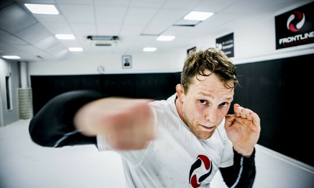 image: Brennhett i norsk MMA: Nå får Hamlet historisk tittelkamp