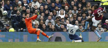 Spurs snublet hjemme mot West Ham. Åpner opp topp 4-kampen Spurs snublet hjemme mot West Ham. Åpner opp topp 4-kampen