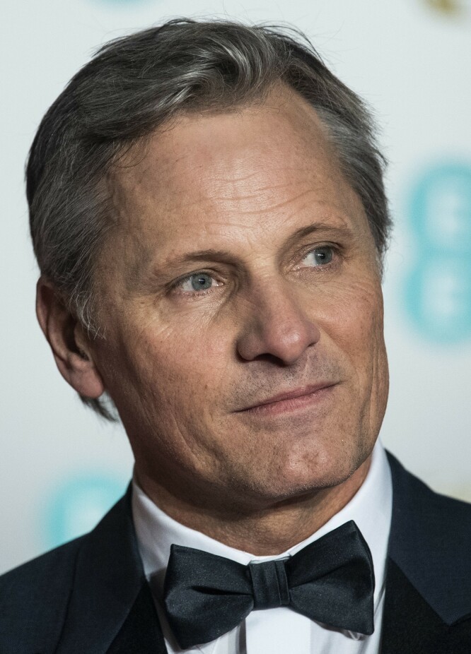 Ifølge Wikipedia har Viggo også en aldri så liten norsk link. Hans danske far, Viggo Peter Mortensen, og hans amerikanske mor, Grace Gamble, skal ifølge nettleksikonet nemlig ha møtt hverandre i Norge. FOTO: NTB Scanpix Ifølge Wikipedia har Viggo også en aldri så liten norsk link. Hans danske far, Viggo Peter Mortensen, og hans amerikanske mor, Grace Gamble, skal ifølge nettleksikonet nemlig ha møtt hverandre i Norge. FOTO: NTB Scanpix