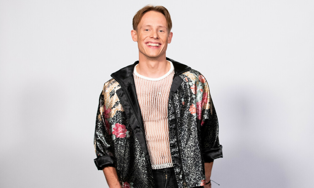 LÅTAKTUELL: Sondre Justad slapp fredag låta «Fontena på Youngstorget», som handler om et forhold han har hatt til en annen norsk artist. Hvem det er han har datet, er imidlertid ikke kjent. Foto: TV 2 LÅTAKTUELL: Sondre Justad slapp fredag låta «Fontena på Youngstorget», som handler om et forhold han har hatt til en annen norsk artist. Hvem det er han har datet, er imidlertid ikke kjent. Foto: TV 2