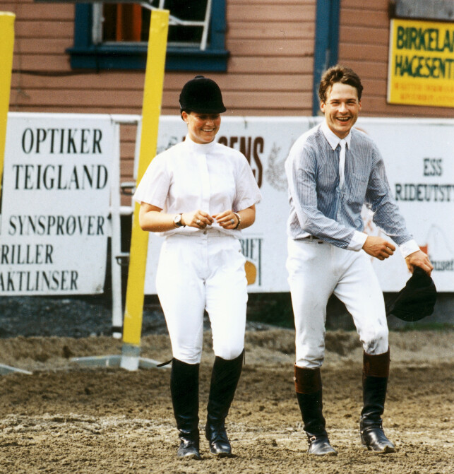 VAGT: Prinsessa skal ha hatt en romanse med Morten Holm, men ingen av dem bekreftet noen gang dette overfor mediene. De ble derimot fotografert sammen en rekke ganger, som her i 1994. Foto: Dagbladets bildearkiv VAGT: Prinsessa skal ha hatt en romanse med Morten Holm, men ingen av dem bekreftet noen gang dette overfor mediene. De ble derimot fotografert sammen en rekke ganger, som her i 1994. Foto: Dagbladets bildearkiv