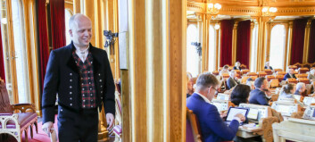 Du la ned seks fødeavdelinger. Hvor var bunaden din da? Du la ned seks fødeavdelinger. Hvor var bunaden din da?