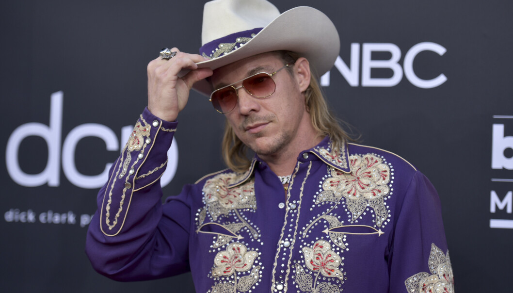 DIPLO: DJ-en avbildet på den røde løperen under Billboard Music Awards - bare timer før det hemmelige bryllupet til Joe Jonas og Sophie Turner. Foto: NTB Scanpix DIPLO: DJ-en avbildet på den røde løperen under Billboard Music Awards - bare timer før det hemmelige bryllupet til Joe Jonas og Sophie Turner. Foto: NTB Scanpix