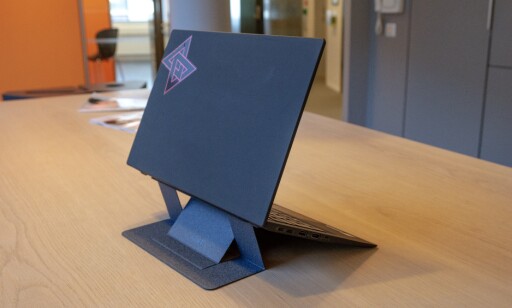 Laptop-støtten sett bakfra. Foto: Martin Kynningsrud Størbu Laptop-støtten sett bakfra. Foto: Martin Kynningsrud Størbu