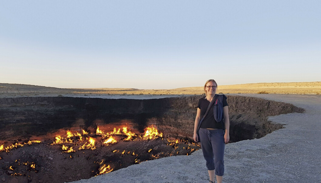 Turkmenistan, 2016.
– Darvaza Gas Crater har brent siden en feilslått oljeboring under sovjettiden. Det ligger langt ute i ørkenen, så vi lagde mat over bål og campet ved krateret. FOTO: Privat Turkmenistan, 2016.
– Darvaza Gas Crater har brent siden en feilslått oljeboring under sovjettiden. Det ligger langt ute i ørkenen, så vi lagde mat over bål og campet ved krateret. FOTO: Privat