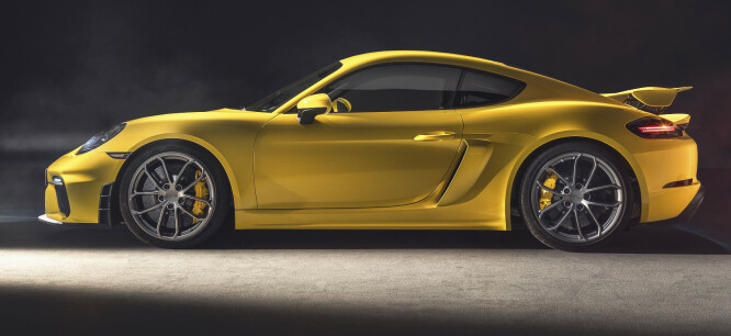 <strong>LAVERE:</strong> Et helt eget understell gjør bilen 30 mm lavere. Foto: Porsche <strong>LAVERE:</strong> Et helt eget understell gjør bilen 30 mm lavere. Foto: Porsche