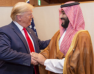 GODE VENNER: Donald Trump og Saudi Arabias kronprins Mohammed bin Salman ser ut til å ha et veldig godt personlig forhold til hverandre, og ble her avbildet i Osaka i går. Foto: Bandar al-Jaloud / Afp / Scanpix GODE VENNER: Donald Trump og Saudi Arabias kronprins Mohammed bin Salman ser ut til å ha et veldig godt personlig forhold til hverandre, og ble her avbildet i Osaka i går. Foto: Bandar al-Jaloud / Afp / Scanpix