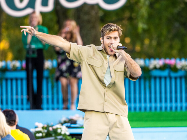 POPULÆR: Dagbladet møtte Benjamin Ingrosso i Halden forrige uke. Da avslørte han hvorfor han er mindre og mindre med i familiens realityprogram. Foto: Thomas Andersen / TV 2 POPULÆR: Dagbladet møtte Benjamin Ingrosso i Halden forrige uke. Da avslørte han hvorfor han er mindre og mindre med i familiens realityprogram. Foto: Thomas Andersen / TV 2