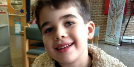 image: Noah (6) drept i massakre. Foreldrene kjemper fortsatt for å bli trodd