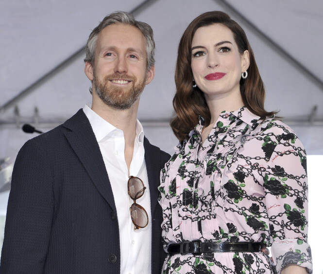 GIFT: Adam Shulman og Anne Hathaway venter sitt andre barn sammen. Foto: Scanpix GIFT: Adam Shulman og Anne Hathaway venter sitt andre barn sammen. Foto: Scanpix