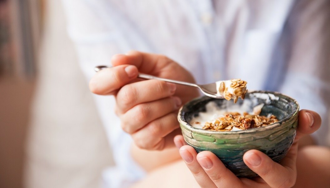PROBIOTIKA: Yoghurt inneholder probiotika, som er positivt for tarmfunksjonen. FOTO: Shutterstock PROBIOTIKA: Yoghurt inneholder probiotika, som er positivt for tarmfunksjonen. FOTO: Shutterstock