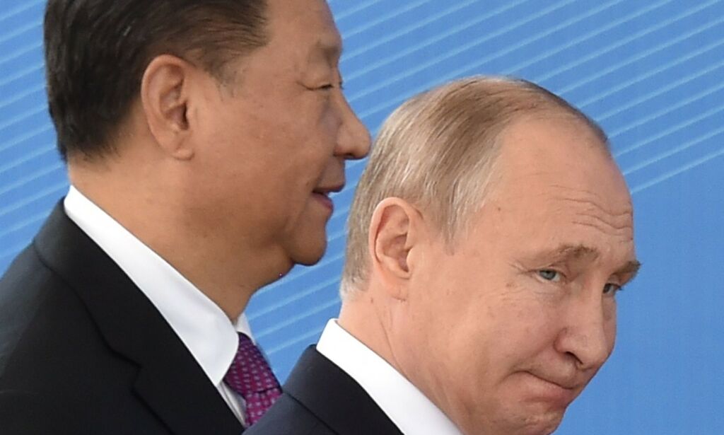 image: Russland er fanget i dragens kjeft