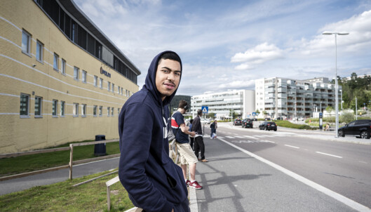 SKOLEKLAR: Matin Iqbal (16) starter på videregående i dag. SKOLEKLAR: Matin Iqbal (16) starter på videregående i dag.