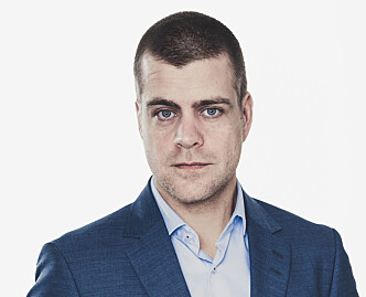 JEVN LYD KAN VÆRE SKADELIG: Henrik Peersen forteller at jevn lyd kan skade øret over tid. Foto: HLF. JEVN LYD KAN VÆRE SKADELIG: Henrik Peersen forteller at jevn lyd kan skade øret over tid. Foto: HLF.