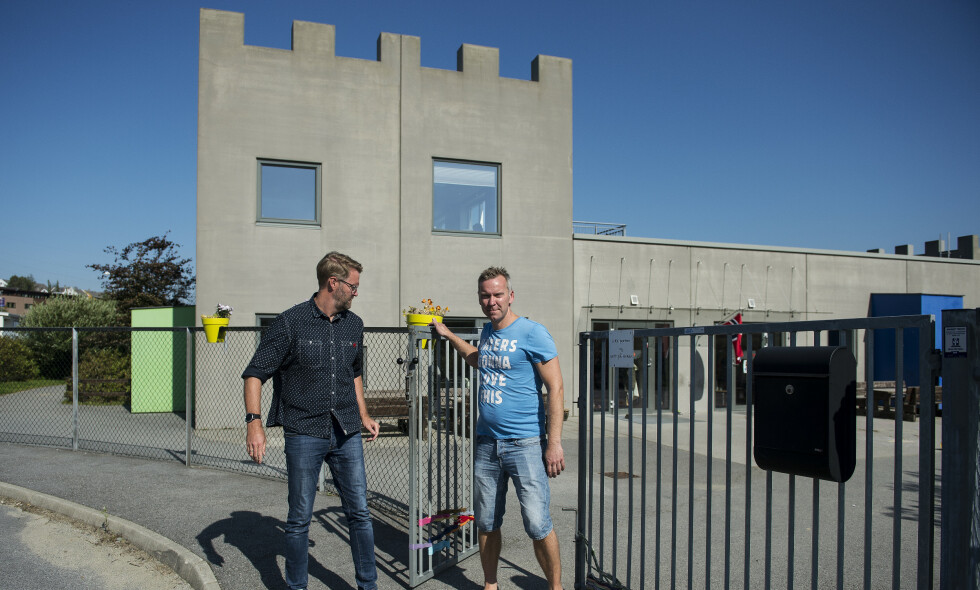 FARVEL: Den 15. juni i fjor så Per-Einar Sæbbe (t.v.) og Kjell Rise seg nødt til å takke for seg som eiere av Bratteborg (bildet) og Vatnekrossen barnehager i Sandnes kommune. Foto: Carina Johansen FARVEL: Den 15. juni i fjor så Per-Einar Sæbbe (t.v.) og Kjell Rise seg nødt til å takke for seg som eiere av Bratteborg (bildet) og Vatnekrossen barnehager i Sandnes kommune. Foto: Carina Johansen