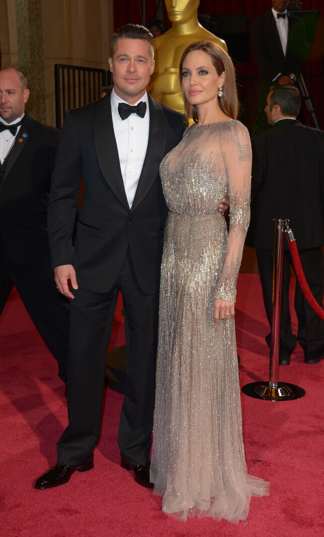 TOK SLUTT: Brad Pitt og Angelina Jolie var kjærester i 12 år, og gift i to av dem. Foto: NTB scanpix TOK SLUTT: Brad Pitt og Angelina Jolie var kjærester i 12 år, og gift i to av dem. Foto: NTB scanpix