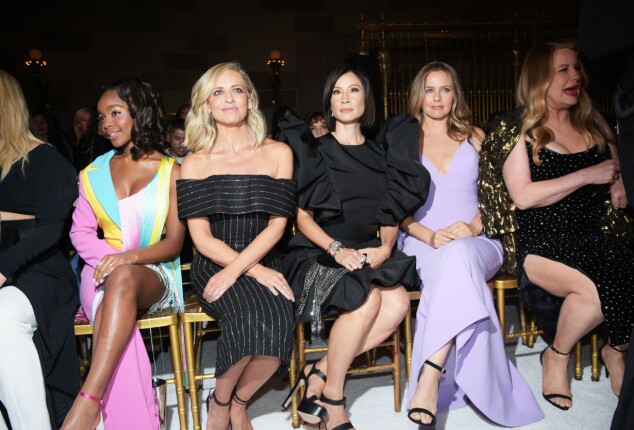 FLOTT TRIO: Sarah Michelle Gellar, Lucy Liu og Alicia Silverstone ser ikke ut til å ha blitt eldre siden 1990-tallet. Her flankert av skuespiller Marsai Martin og Jennifer Coolidge. Foto: NTB scanpix FLOTT TRIO: Sarah Michelle Gellar, Lucy Liu og Alicia Silverstone ser ikke ut til å ha blitt eldre siden 1990-tallet. Her flankert av skuespiller Marsai Martin og Jennifer Coolidge. Foto: NTB scanpix