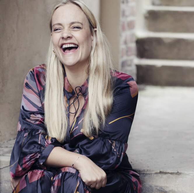 GIFT: To år etter skilsmissen er hun nygift. Det var ikke planen. Hun var ikke på utkikk etter en kjæreste. Men så møtte hun Rune. FOTO: Yvonne Wilhelmsen GIFT: To år etter skilsmissen er hun nygift. Det var ikke planen. Hun var ikke på utkikk etter en kjæreste. Men så møtte hun Rune. FOTO: Yvonne Wilhelmsen