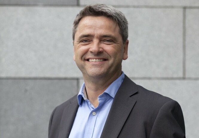 VIKTIG KUNNSKAP: Forbrukerøkonom Magne Gundersen har sett mange eksempler på hvor ille det kan gå om man ikke har lært seg gode økonomiske vaner. FOTO: SpareBank1 VIKTIG KUNNSKAP: Forbrukerøkonom Magne Gundersen har sett mange eksempler på hvor ille det kan gå om man ikke har lært seg gode økonomiske vaner. FOTO: SpareBank1