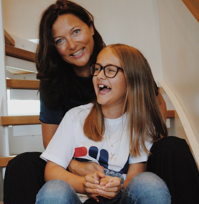 REDD FOR Å MISTE MAMMA: For datteren Pia var det tungt å få vite at mamma måtte amputere begge bena. Foto: Aleksandra Brillanti REDD FOR Å MISTE MAMMA: For datteren Pia var det tungt å få vite at mamma måtte amputere begge bena. Foto: Aleksandra Brillanti