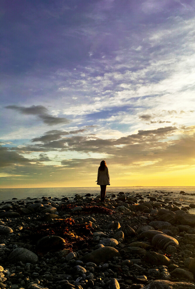 DET NORSKE LYSET: Sandra har ennå ikke sett nordlyset, men hun har sett mye vakkert lys ved havet i vest. FOTO: Privat DET NORSKE LYSET: Sandra har ennå ikke sett nordlyset, men hun har sett mye vakkert lys ved havet i vest. FOTO: Privat