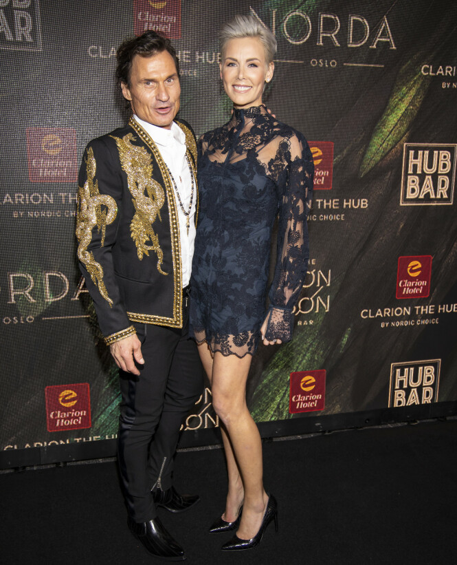 <strong>PÅ FEST:</strong> Petter og Gunhild Stordalen giftet seg i 2010. Nå kommer førstnevnte med en saftig avsløring om et «Skavlan»-besøk som ikke gikk helt som det skulle. Foto: Tor Lindseth / Se og Hør <strong>PÅ FEST:</strong> Petter og Gunhild Stordalen giftet seg i 2010. Nå kommer førstnevnte med en saftig avsløring om et «Skavlan»-besøk som ikke gikk helt som det skulle. Foto: Tor Lindseth / Se og Hør