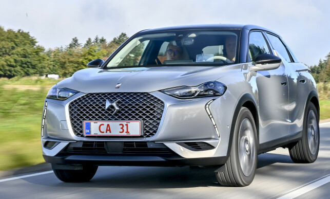 DS 3 CROSSBACK: Pris fra 290.000 kroner (E-Tense fra 312.000,-)
Foto: Jamieson Pothecary DS 3 CROSSBACK: Pris fra 290.000 kroner (E-Tense fra 312.000,-)
Foto: Jamieson Pothecary