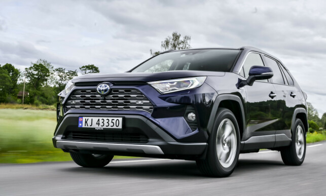 TOYOTA RAV4: Pris fra 387.400 kroner. Foto: Jamieson Pothecary TOYOTA RAV4: Pris fra 387.400 kroner. Foto: Jamieson Pothecary