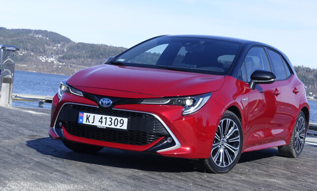 TOYOTA COROLLA. Pris fra 297.300 kroner. Foto: Rune M. Nesheim TOYOTA COROLLA. Pris fra 297.300 kroner. Foto: Rune M. Nesheim
