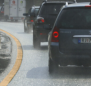 Nordmenn vil kjøre mer bil i 2050 Nordmenn vil kjøre mer bil i 2050