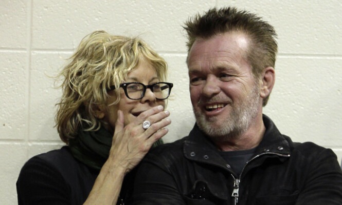 BRUDD: Til tross for at de ble forlovet i fjor, ønsket ikke musikeren John Mellencamp å gifte seg med kjæresten Meg Ryan likevel. Bruddet ble kjent i januar. FOTO: NTB scanpix BRUDD: Til tross for at de ble forlovet i fjor, ønsket ikke musikeren John Mellencamp å gifte seg med kjæresten Meg Ryan likevel. Bruddet ble kjent i januar. FOTO: NTB scanpix