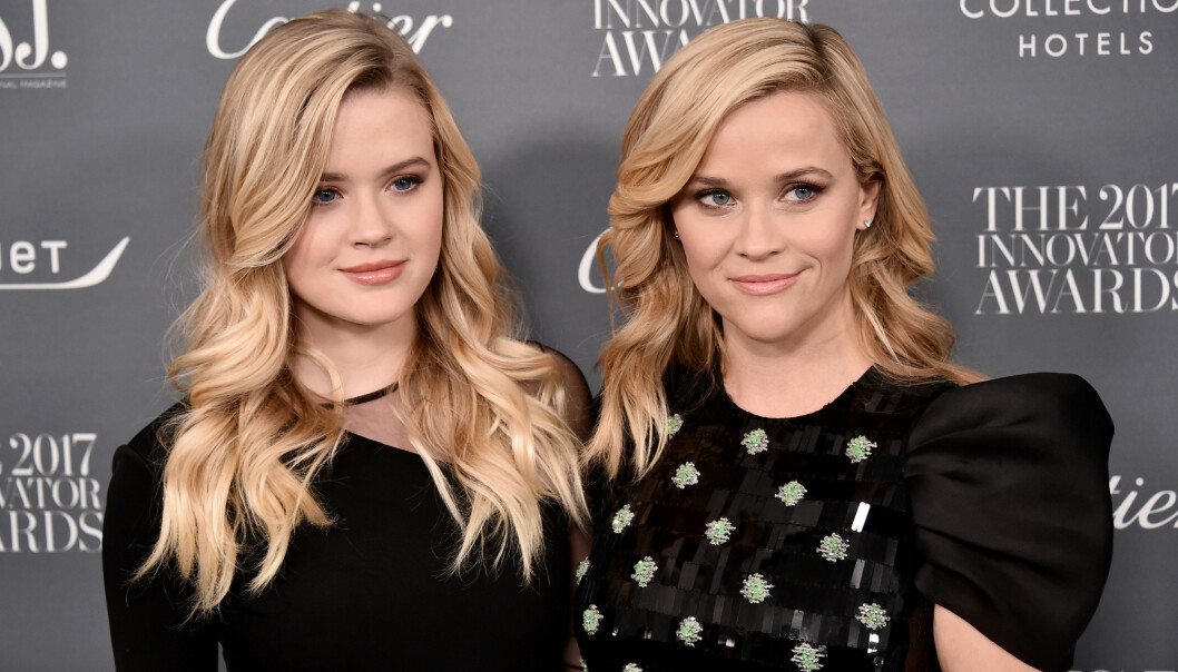 <strong>SLÅENDE LIKHET:</strong> Reese Witherspoon og dattera Ava Elizabeth Phillippe kunne nesten vært søstre. Foto: NTB Scanpix <strong>SLÅENDE LIKHET:</strong> Reese Witherspoon og dattera Ava Elizabeth Phillippe kunne nesten vært søstre. Foto: NTB Scanpix