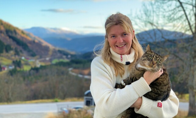 VEL HJEMME: I dag kan man nesten ikke se på Agna Hollekve at ansiktet hennes bare for noen måneder siden var delvis lammet. Foto: Vilde Holta Røssland VEL HJEMME: I dag kan man nesten ikke se på Agna Hollekve at ansiktet hennes bare for noen måneder siden var delvis lammet. Foto: Vilde Holta Røssland