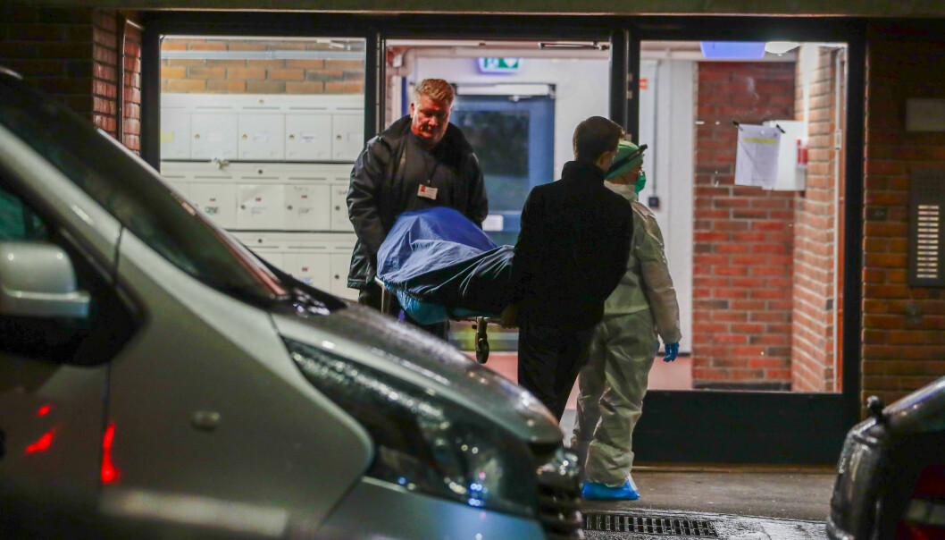 <strong>FUNNET DØD:</strong> En kvinne er siktet for drap etter at en død person ble funnet i leiligheten hennes i Oslo torsdag. Kvinnen ble pågrepet tirsdag etter et knivangrep på Oslo S. Foto: Håkon Mosvold Larsen / NTB scanpix <strong>FUNNET DØD:</strong> En kvinne er siktet for drap etter at en død person ble funnet i leiligheten hennes i Oslo torsdag. Kvinnen ble pågrepet tirsdag etter et knivangrep på Oslo S. Foto: Håkon Mosvold Larsen / NTB scanpix