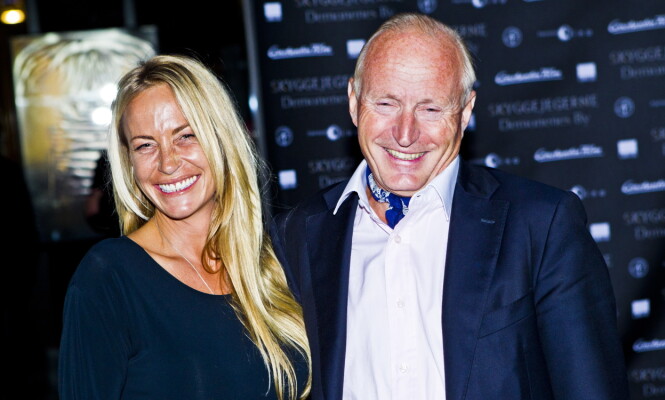 <strong>SKAL OGSÅ GIFTE SEG:</strong> I likhet med datteren Isabelle har Christian Ringnes forlovet seg i år - han med Lotte Birgitta Inger (t.v.). Foto: NTB Scanpix <strong>SKAL OGSÅ GIFTE SEG:</strong> I likhet med datteren Isabelle har Christian Ringnes forlovet seg i år - han med Lotte Birgitta Inger (t.v.). Foto: NTB Scanpix