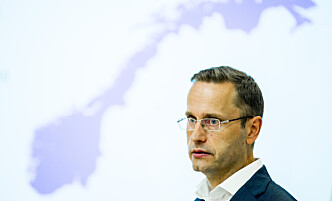BEKREFTER: Snorre Storset, administrerende direktør i Nordea, bekrefter ansettelsesstansen. Foto: Vegard Wivestad Grøtt / NTB scanpix BEKREFTER: Snorre Storset, administrerende direktør i Nordea, bekrefter ansettelsesstansen. Foto: Vegard Wivestad Grøtt / NTB scanpix