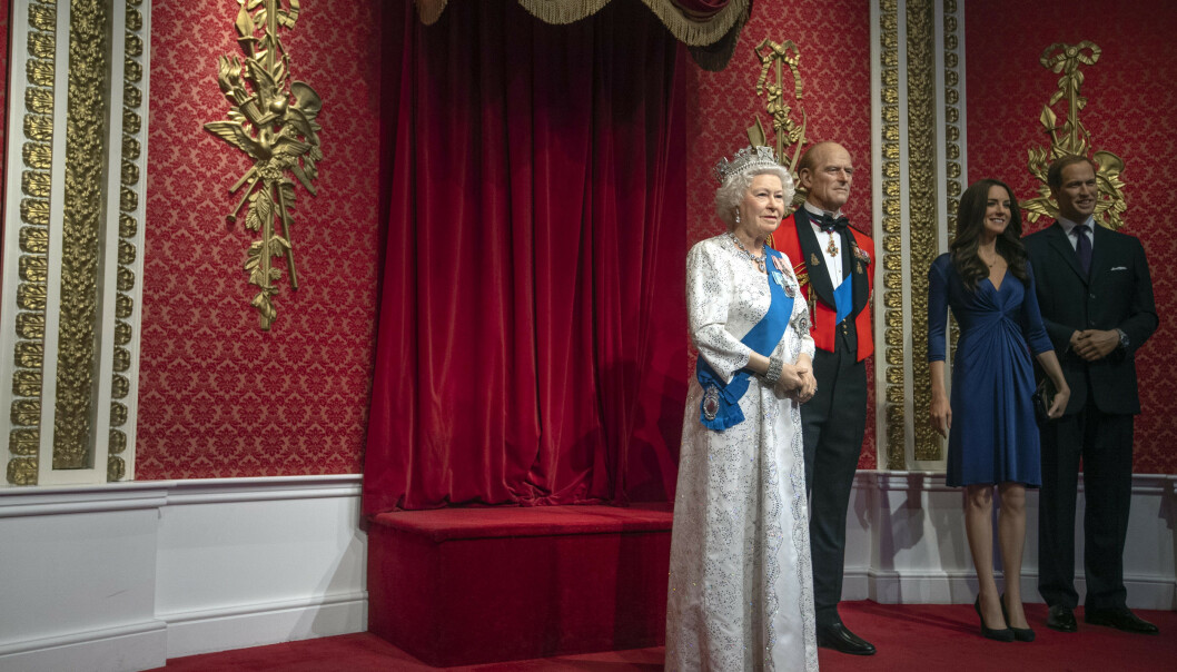 <strong>NÅ:</strong> Plassen ved siden av dronning Elizabeth og ektemannen er ledig - nå som prins Harry og Meghan er blitt flyttet. Foto: NTB Scanpix <strong>NÅ:</strong> Plassen ved siden av dronning Elizabeth og ektemannen er ledig - nå som prins Harry og Meghan er blitt flyttet. Foto: NTB Scanpix