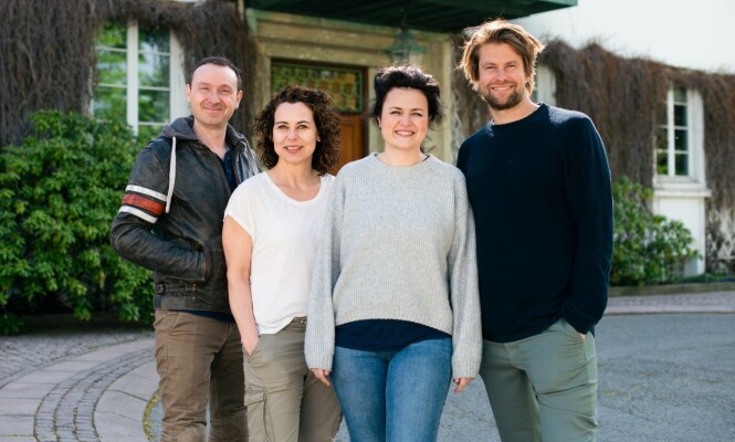 EKSPERTER: Jens Andreas Huseby, Lene Pettersen, Catrin Sagen og Per-Magnus Thompson utgjør ekspertpanelet som matcher parene sammen. Foto: TVNorge EKSPERTER: Jens Andreas Huseby, Lene Pettersen, Catrin Sagen og Per-Magnus Thompson utgjør ekspertpanelet som matcher parene sammen. Foto: TVNorge