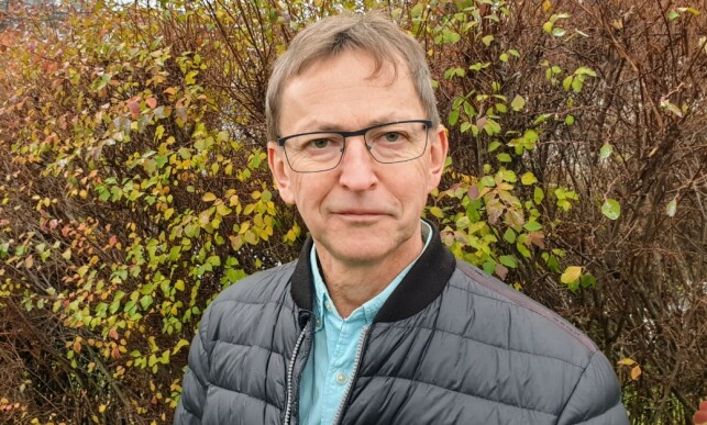 HAR SKAPT DEBATT: En skrinlagt anmeldelse av forfatter Halvor Foslis bok «Mot nasjonalt sammenbrudd» har skap debatt denne sommeren. Foto: DOCUMENT FORLAG HAR SKAPT DEBATT: En skrinlagt anmeldelse av forfatter Halvor Foslis bok «Mot nasjonalt sammenbrudd» har skap debatt denne sommeren. Foto: DOCUMENT FORLAG
