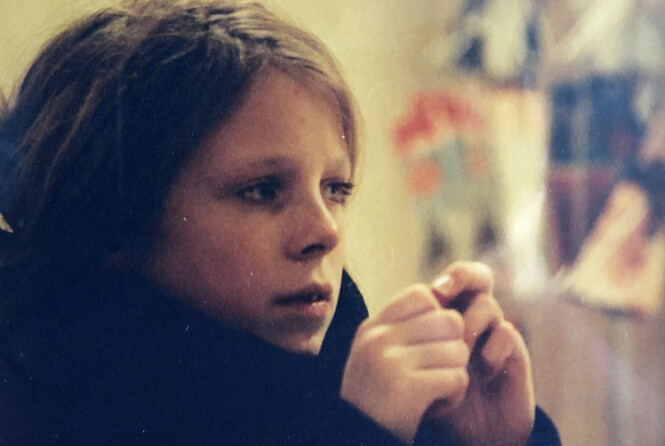 FØR SYKDOMMEN: Lene Marie Fossen før anoreksisykdommen tok over livet hennes. Dette bildet henger i stua hjemme hos mamma Torill på Kolbu. FOTO: Privat FØR SYKDOMMEN: Lene Marie Fossen før anoreksisykdommen tok over livet hennes. Dette bildet henger i stua hjemme hos mamma Torill på Kolbu. FOTO: Privat