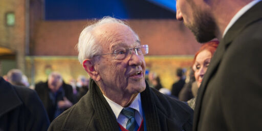 image: Tidligere Auschwitz-fange Herman Kahan er død