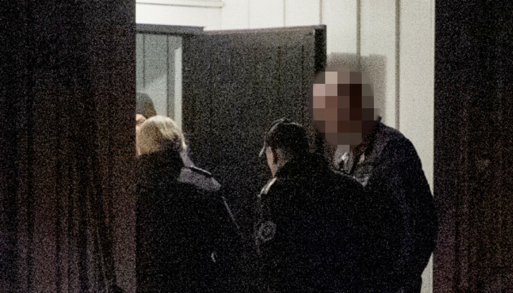 Storaksjon mot sexklubb Storaksjon mot sexklubb