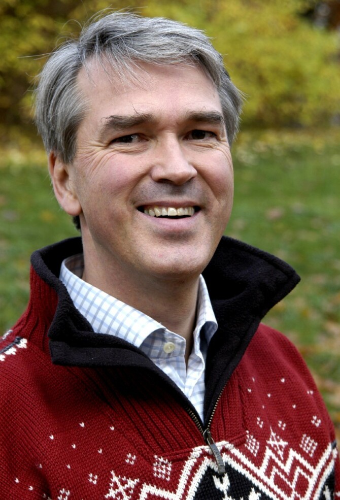 Humorlege Stein tyrdal — Humor er sjelens «støtdemper og kroppens indre trimapparat». FOTO: Privat Humorlege Stein tyrdal — Humor er sjelens «støtdemper og kroppens indre trimapparat». FOTO: Privat